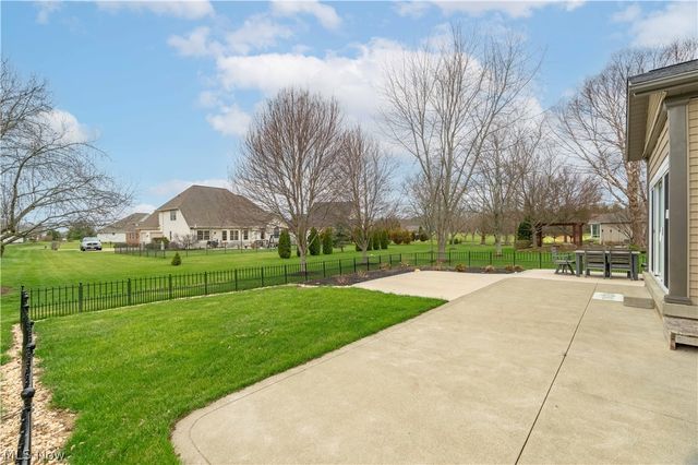 6607 Woodbridge Circle NW, Massillon, OH 44646