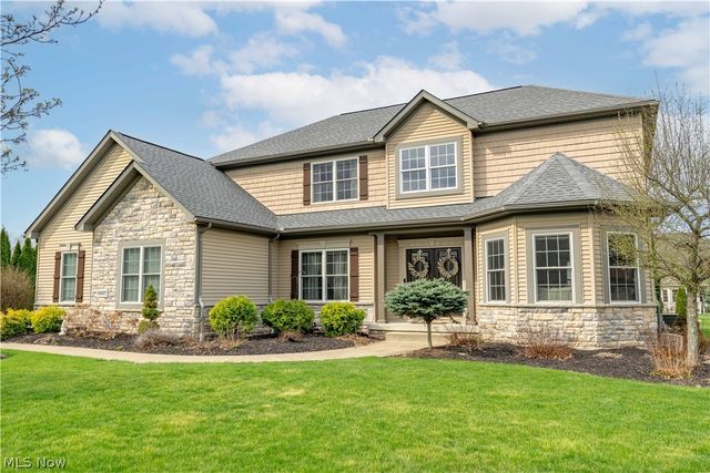 6607 Woodbridge Circle NW, Massillon, OH 44646