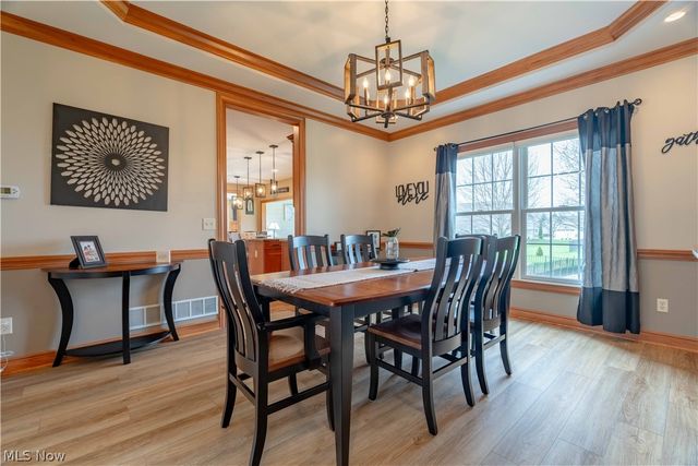 6607 Woodbridge Circle NW, Massillon, OH 44646