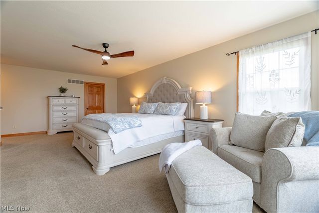 6607 Woodbridge Circle NW, Massillon, OH 44646