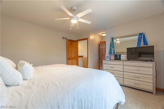 6607 Woodbridge Circle NW, Massillon, OH 44646