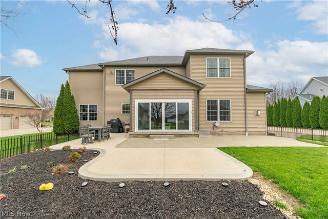 6607 Woodbridge Circle NW, Massillon, OH 44646