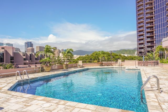 425 South Street 601, Honolulu, HI 96813