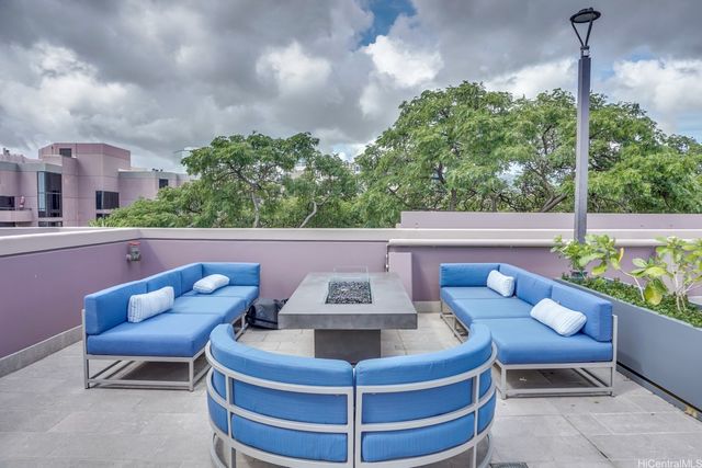 425 South Street 601, Honolulu, HI 96813