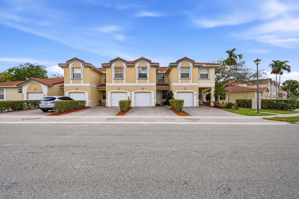11722 NW 47th Drive, Coral Springs, FL 33076