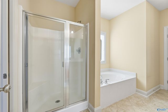 104 Somerset Park Drive, Huntsville, AL 35811