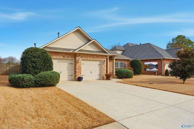 104 Somerset Park Drive, Huntsville, AL 35811