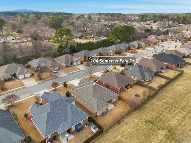 104 Somerset Park Drive, Huntsville, AL 35811