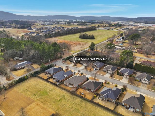 104 Somerset Park Drive, Huntsville, AL 35811