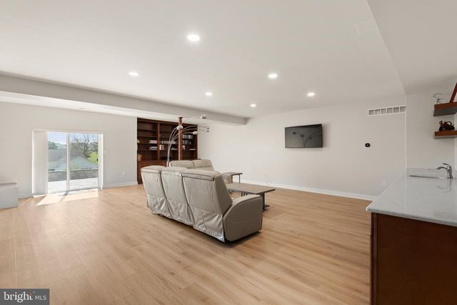 430 MUSTANG RD, Downingtown, PA 19335