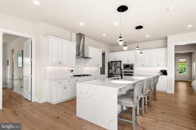 430 MUSTANG RD, Downingtown, PA 19335