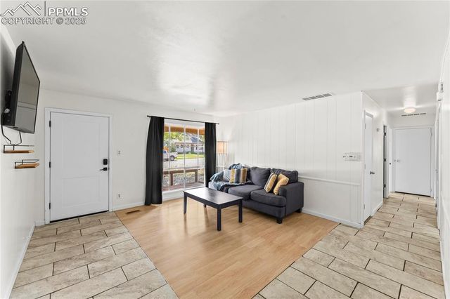 2920 Hayman Terrace, Colorado Springs, CO 80910