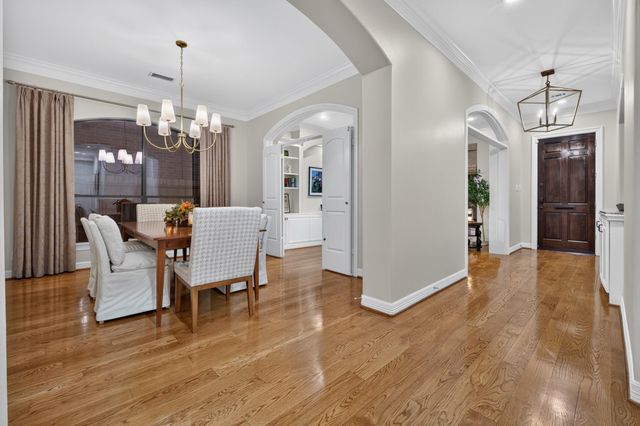 4420 Darsey Street, Bellaire, TX 77401
