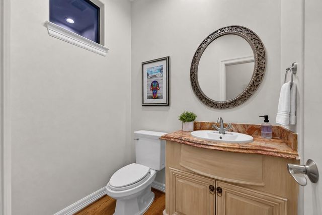 4420 Darsey Street, Bellaire, TX 77401