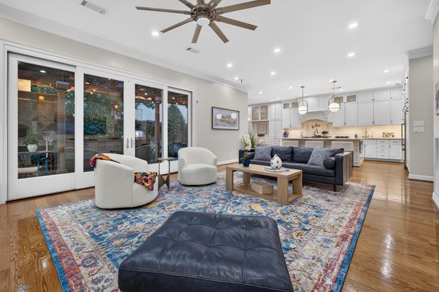4420 Darsey Street, Bellaire, TX 77401