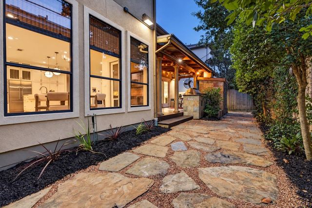 4420 Darsey Street, Bellaire, TX 77401