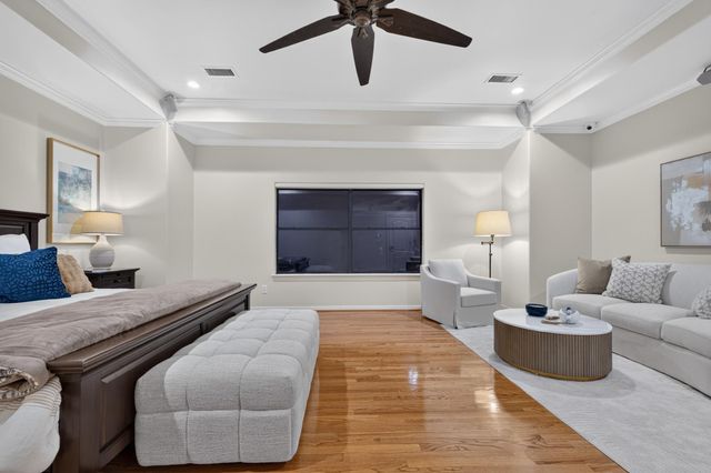 4420 Darsey Street, Bellaire, TX 77401