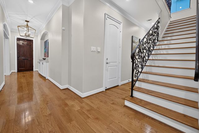 4420 Darsey Street, Bellaire, TX 77401