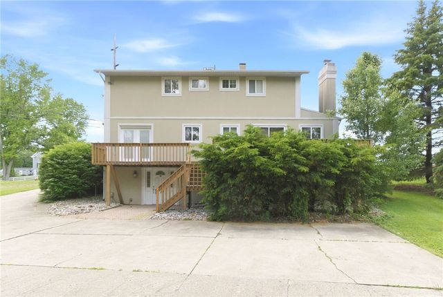 10 Fairway Drive, Springboro, OH 45066