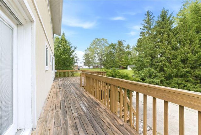 10 Fairway Drive, Springboro, OH 45066