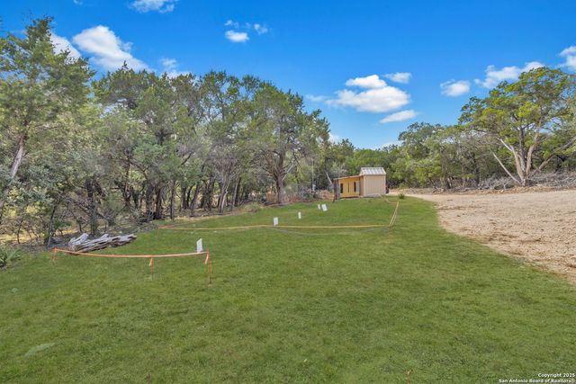 798 legion, Lakehills, TX 78063