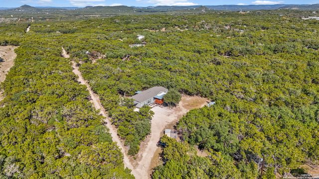 798 legion, Lakehills, TX 78063