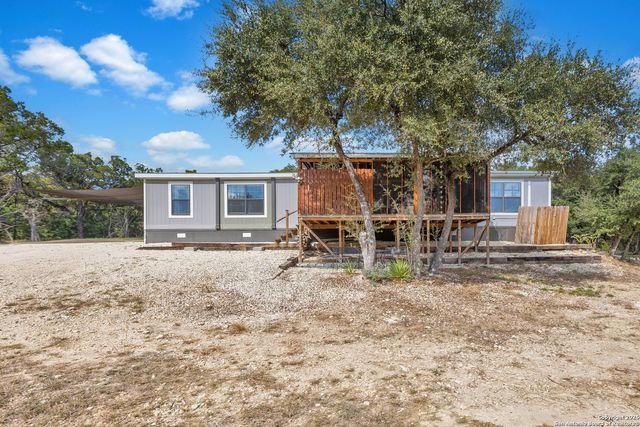 798 legion, Lakehills, TX 78063