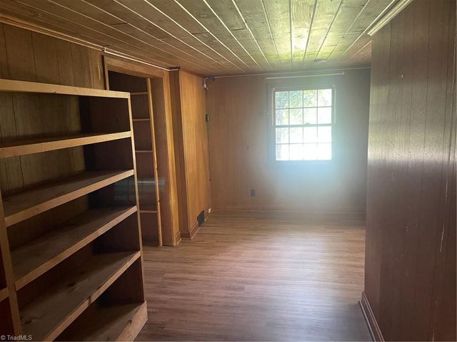 2281 Olivet Church Road, Winston-salem, NC 27106