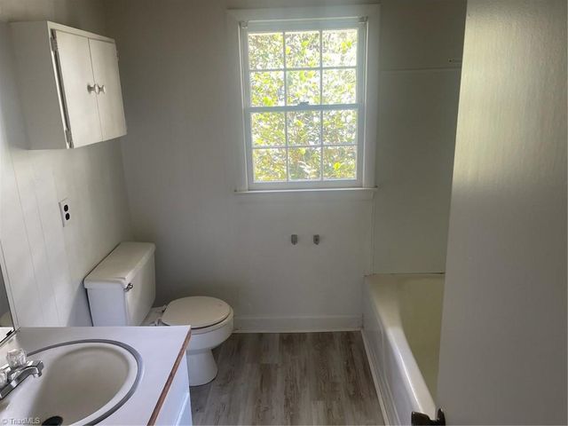 2281 Olivet Church Road, Winston-salem, NC 27106