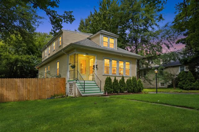 132 S Adams Street, Hinsdale, IL 60521