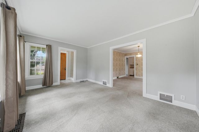 132 S Adams Street, Hinsdale, IL 60521