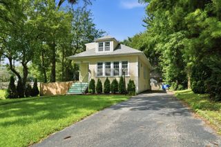 132 S Adams Street, Hinsdale, IL 60521