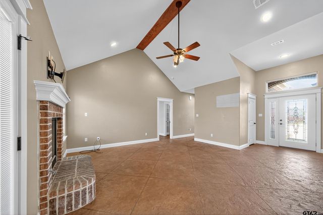 709 Linus Lane, Lindale, TX 75771