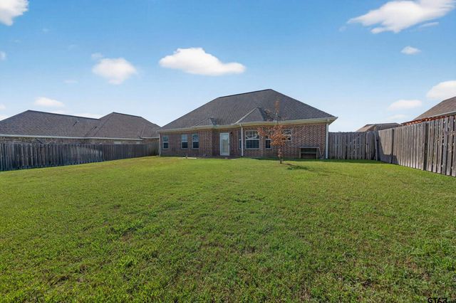 709 Linus Lane, Lindale, TX 75771