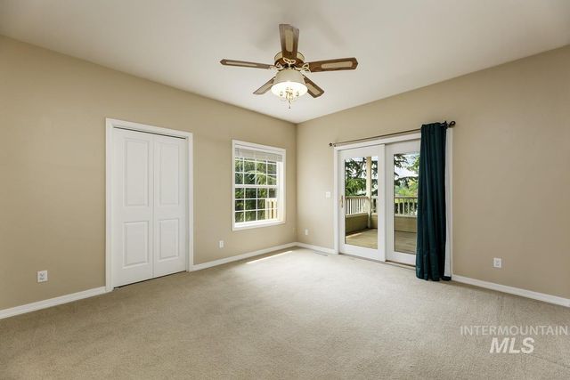 963 E Kingsford Dr, Meridian, ID 83642