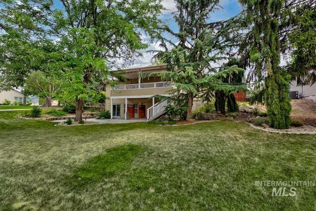 963 E Kingsford Dr, Meridian, ID 83642