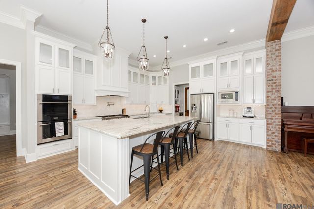 9527 Burnside Rd, Bueche, LA 70729