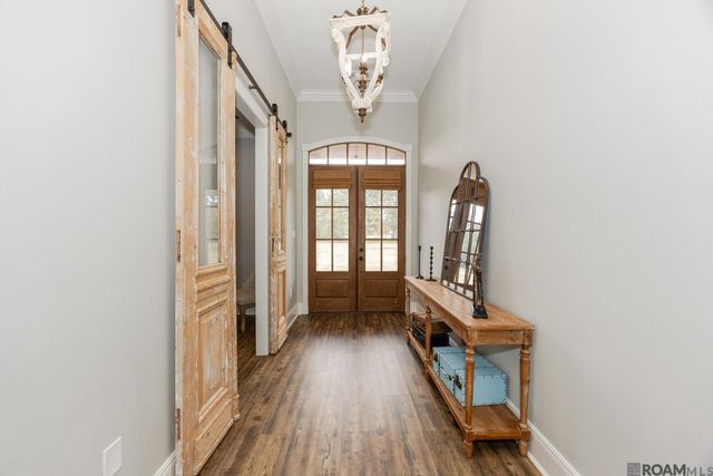 9527 Burnside Rd, Bueche, LA 70729