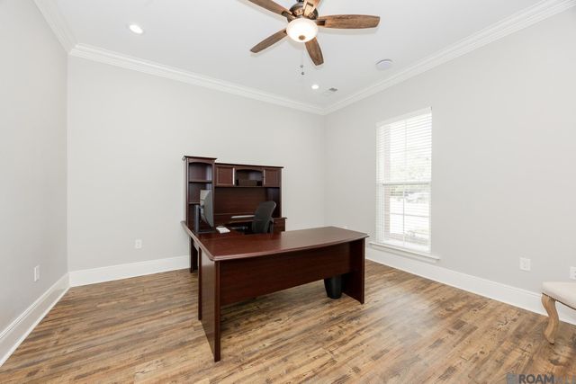 9527 Burnside Rd, Bueche, LA 70729