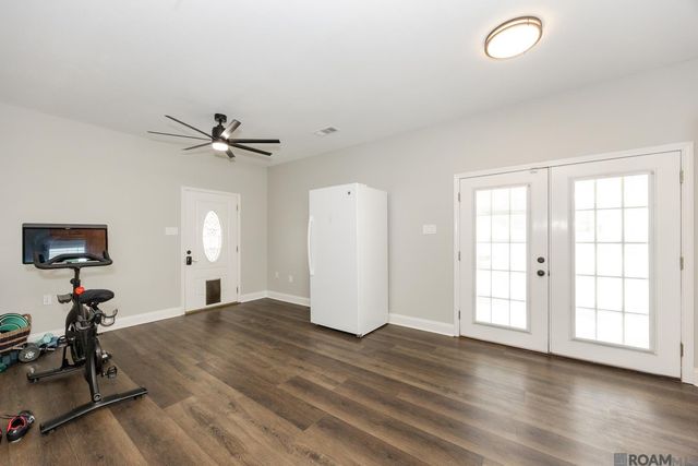 9527 Burnside Rd, Bueche, LA 70729