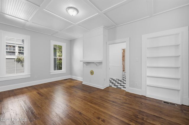 612 W Main Street, Elizabeth City, NC 27909
