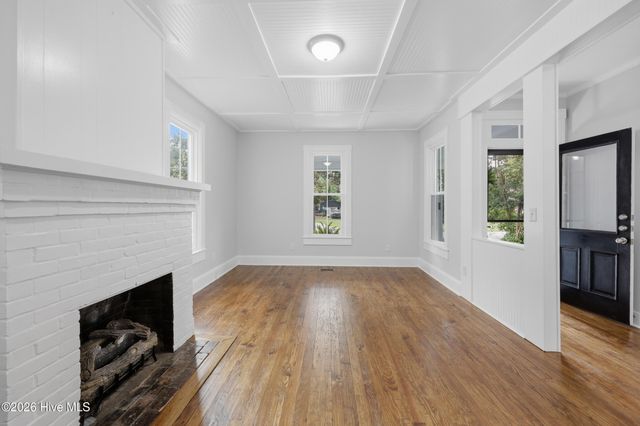 612 W Main Street, Elizabeth City, NC 27909