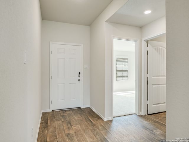 912 Cinnamon Teal, Seguin, TX 78155