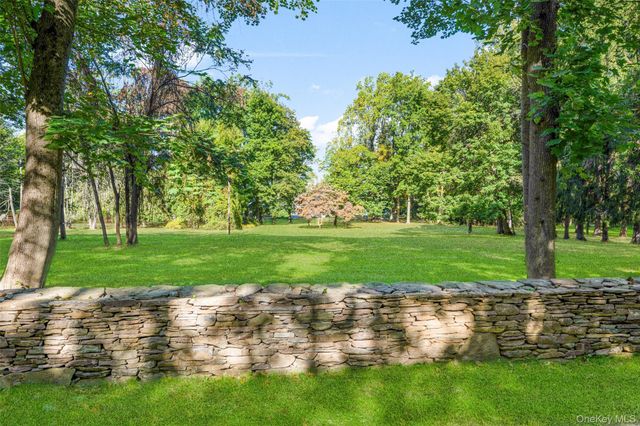 660 Wheeler Hill Road, Hughsonville, NY 12590