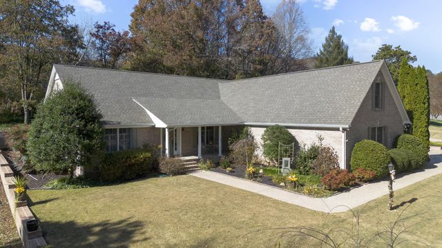 1507 Everhart Drive, NW, Cleveland, TN 37311