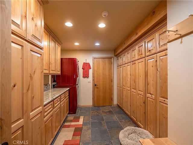 42028 Sky View, Big Bear Lake, CA 92315
