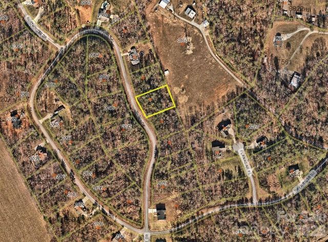 2047 Piper Drive 45, Lenoir, NC 28645