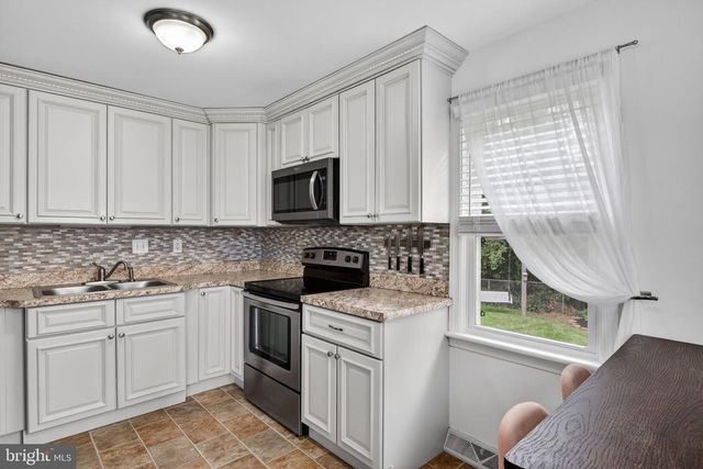 446 LINCOLN AVE, Ephrata, PA 17522