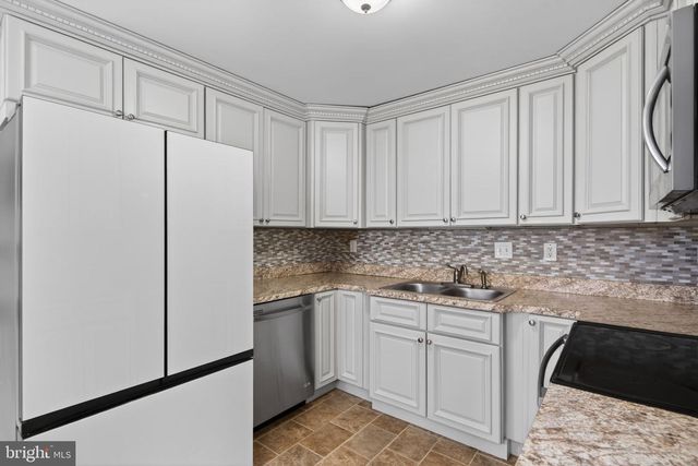 446 LINCOLN AVE, Ephrata, PA 17522