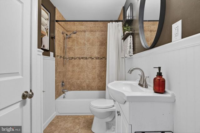446 LINCOLN AVE, Ephrata, PA 17522